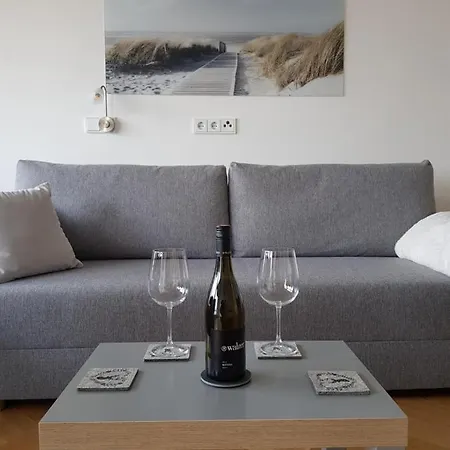 Blick Ueber Mit Terrasse Apartman