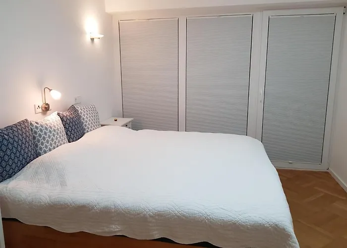 Blick Ueber Mit Terrasse * Кремс на Дунае