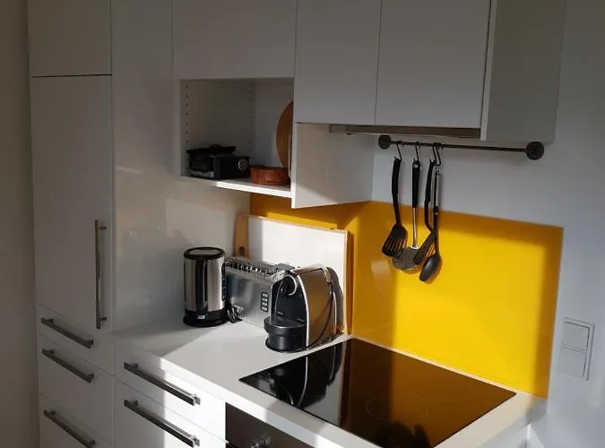 Blick Ueber Mit Terrasse