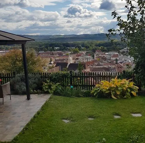 Appartement Blick Ueber Mit Terrasse Krems an der Donau